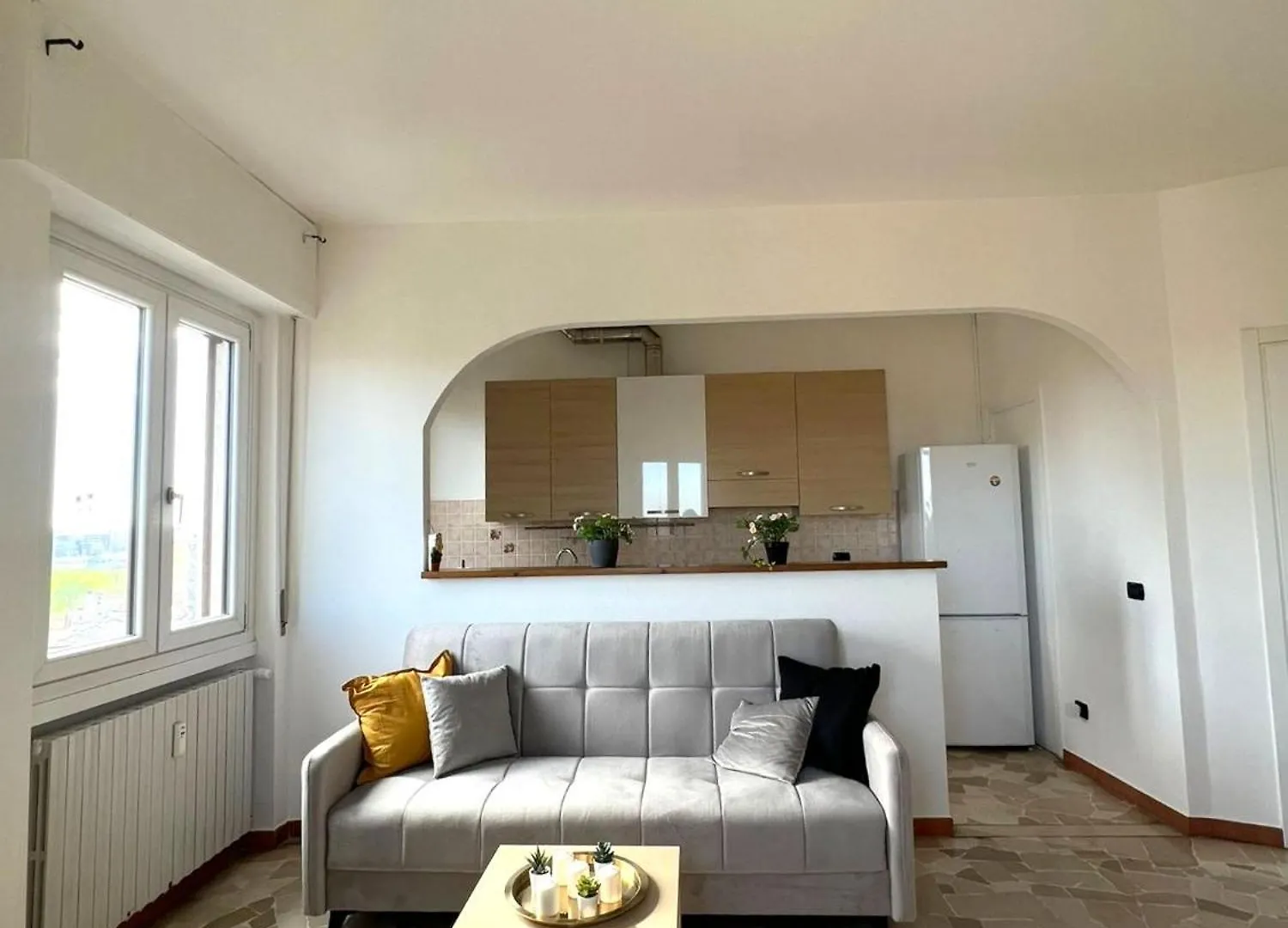 Accomodo Mib58 Bivano Corvetto Milan 0*,  Italy